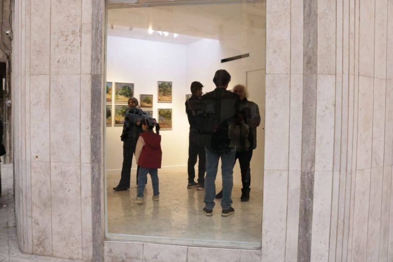 mozafar taghva balasi - garden of view - installation views